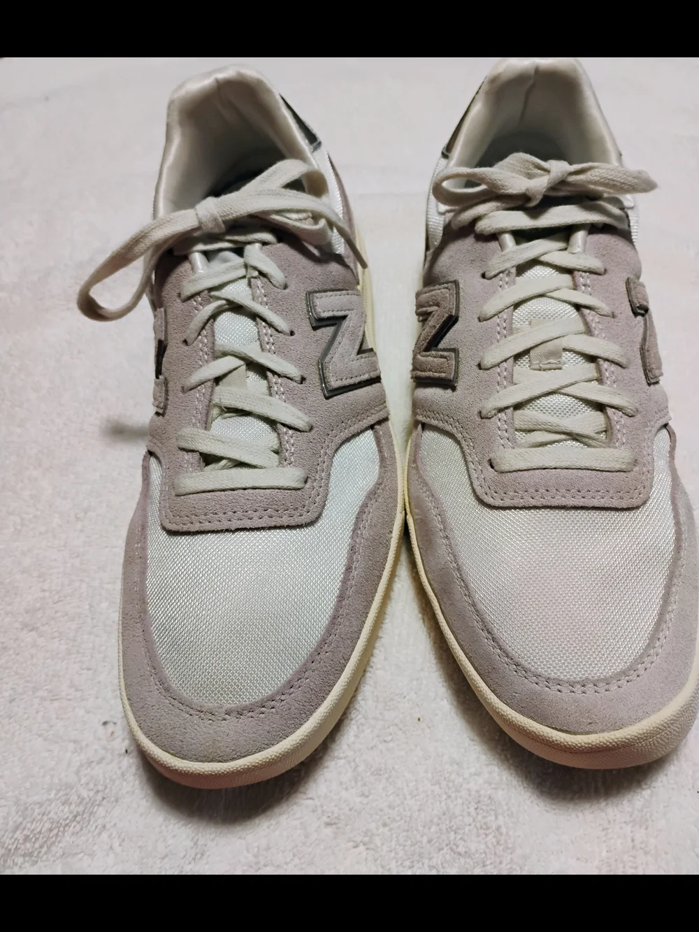 New Balance WRT 300G2 Women's Mushroom/Taupe Cream Suede Low Top Sneakers Size 9
